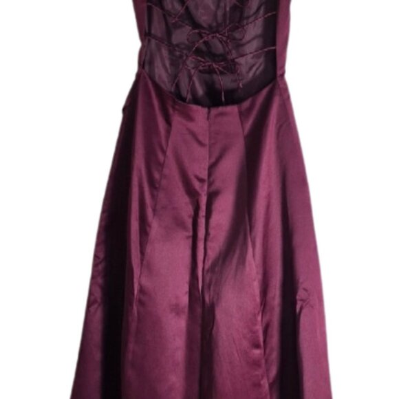 Vintage 2002 burgundy lace up back, evening, formal, party, ball, dress - Picture 7 of 7